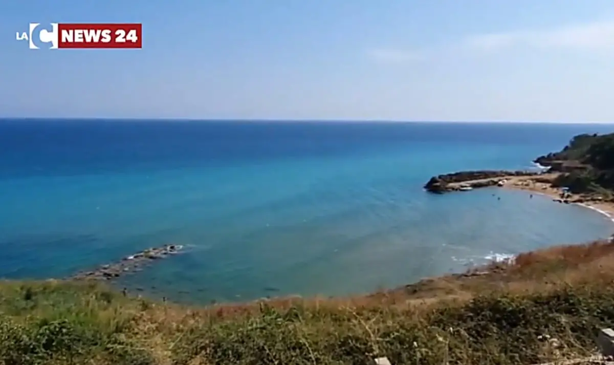 Crotone, l’Area marina protetta Capo Rizzuto torna alla Provincia