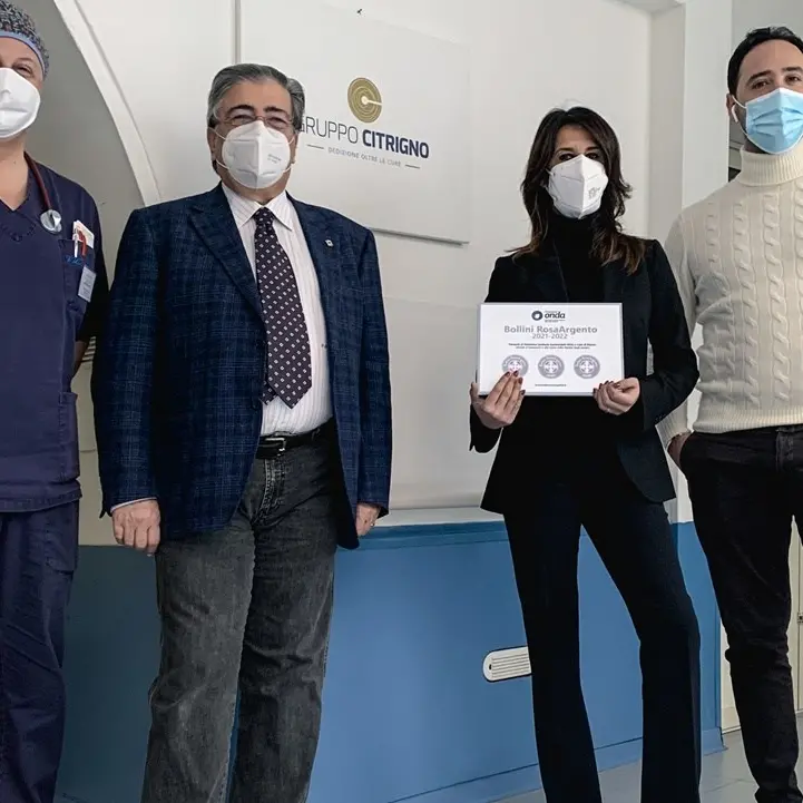 Sanità, premiati con il bollino RosaArgento il Centro clinico San Vitaliano e Villa Adelchi