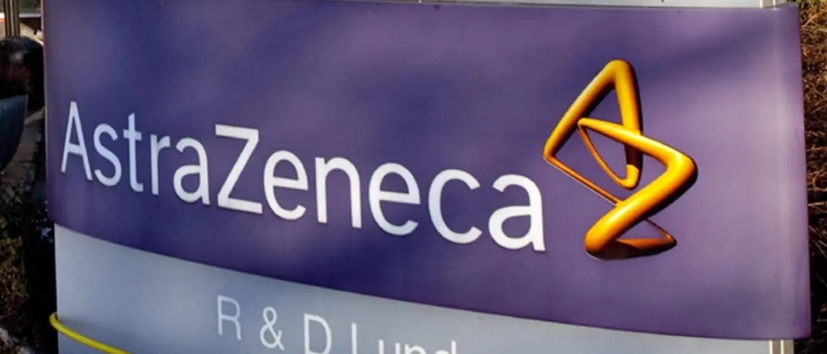 Vaccino Covid, Astrazeneca: «Non violiamo contratto e non dirottiamo le fiale»