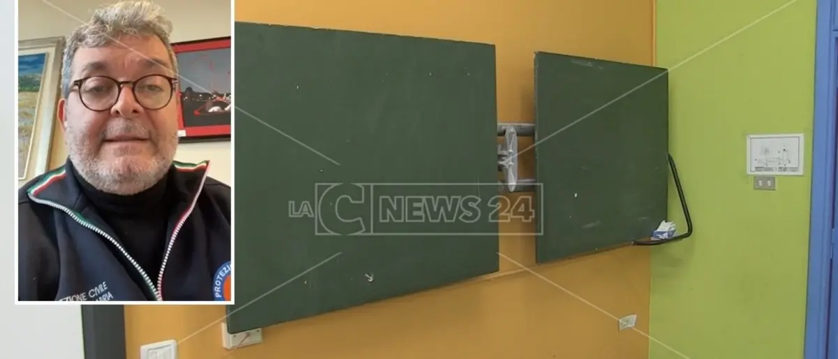 Riaperture scuole, Spirlì: «Azzolina? La sua gestione uno tsunami. Ha disorientato i ragazzi»