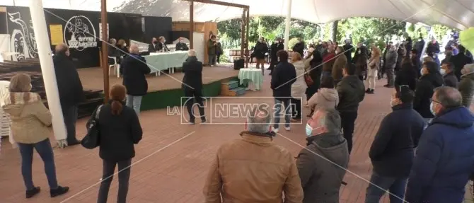 Terme Luigiane, la società Sateca incontra i lavoratori: video