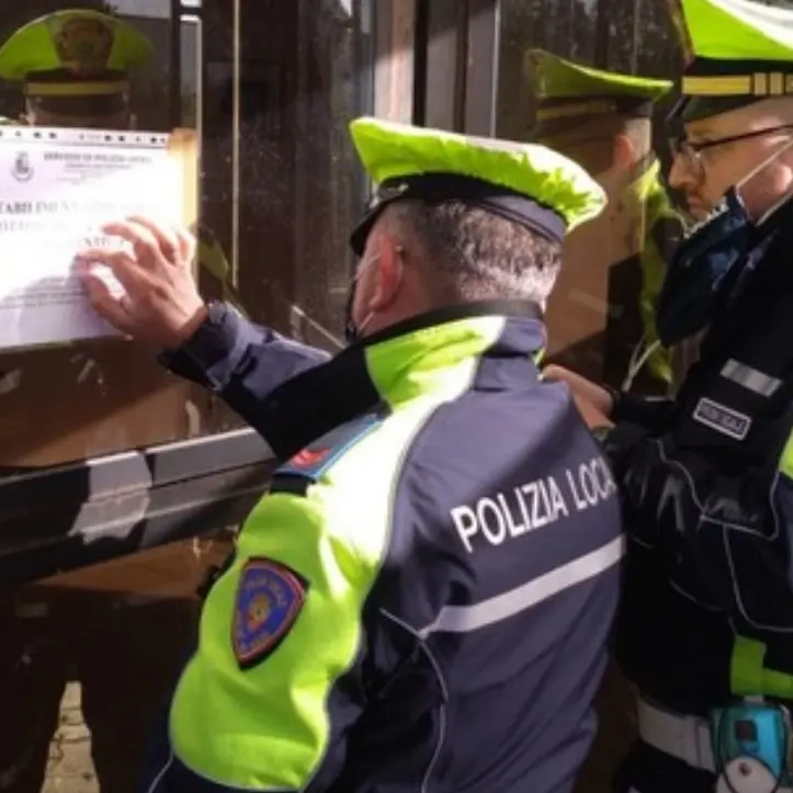 San Ferdinando, sequestrata discarica: operava senza autorizzazioni