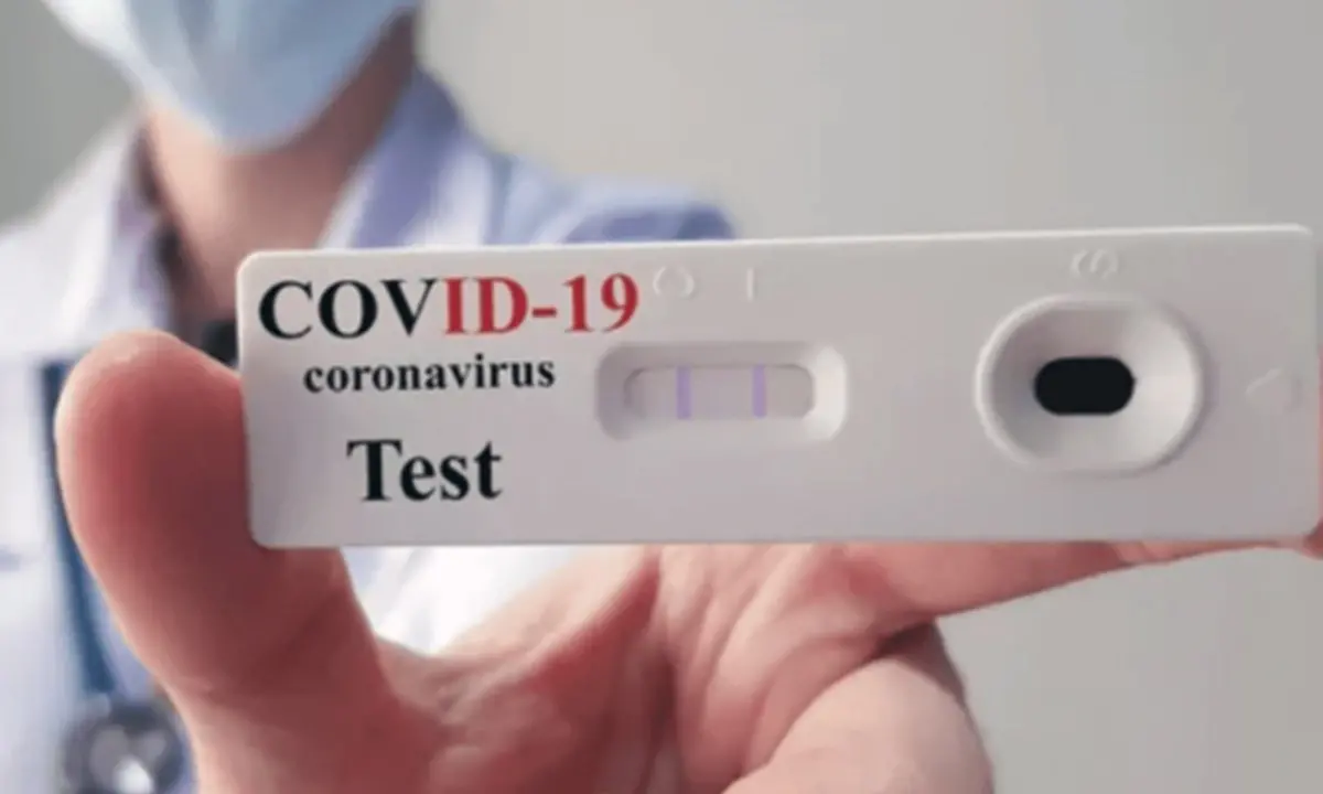 Test antigenici a Reggio Calabria: «Inattendibili per screening di massa»