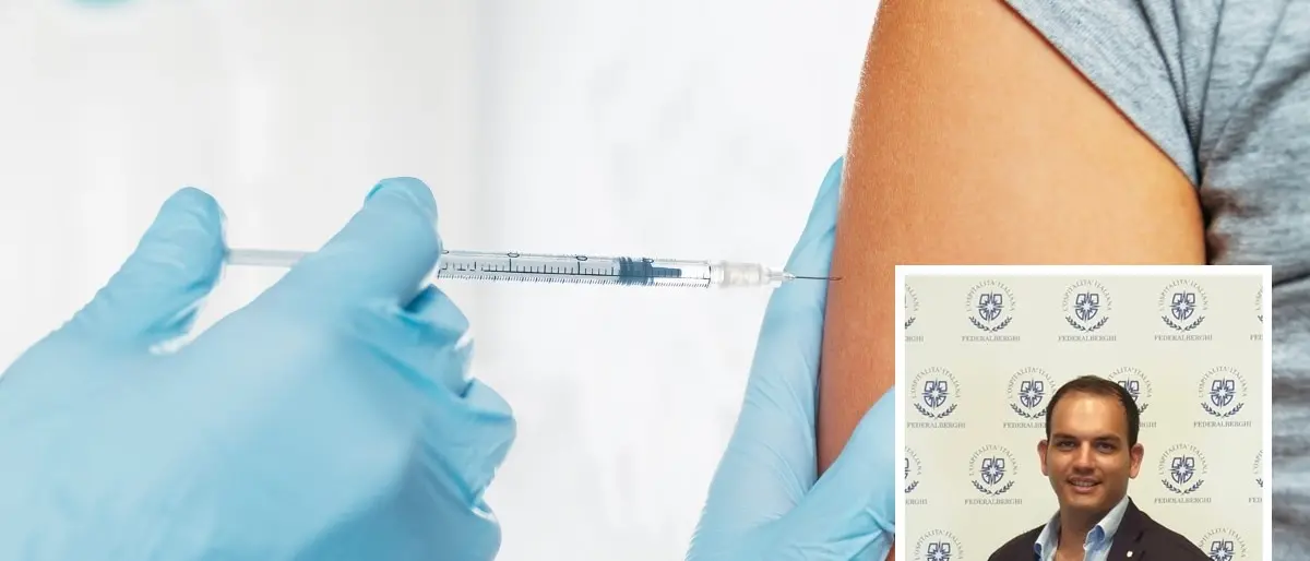 Turismo, Federalberghi: «Subito vaccini agli operatori per ripartire in sicurezza»