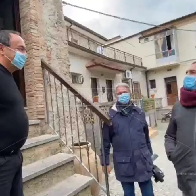Elezioni Calabria, de Magistris incontra Lucano: «Bisogna unire il popolo»