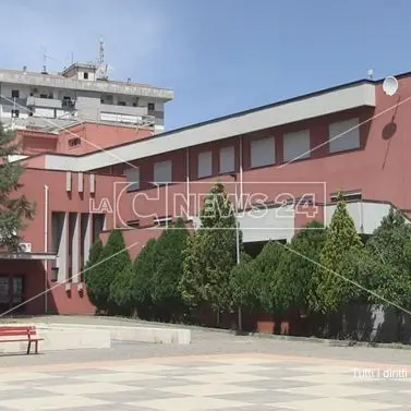 Scuole Calabria, a Cosenza vince l’anarchia nel giorno della riapertura