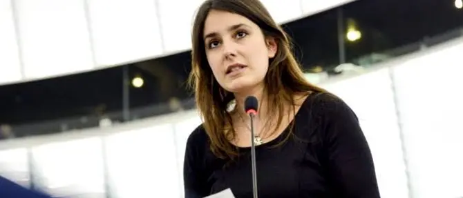 Migranti, Ferrara (M5S): «Mai collaudati alloggi popolari Rosarno»