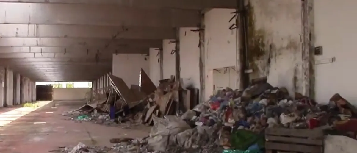 Vibo, inquinamento ambientale e rifiuti speciali nell’ex Cgr di Porto Salvo: due indagati