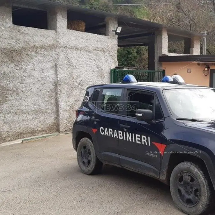 Corigliano-Rossano: fabbricato abusivo su area comunale, denunciato il responsabile