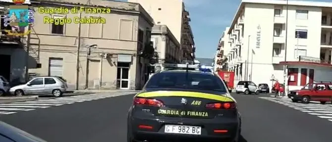 L'ombra della 'ndrangheta dietro il maxi sequestro di rifiuti radioattivi in Lombardia