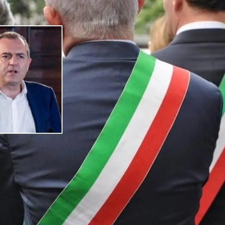 Regionali, de Magistris scrive ai sindaci calabresi: «Incontriamoci»