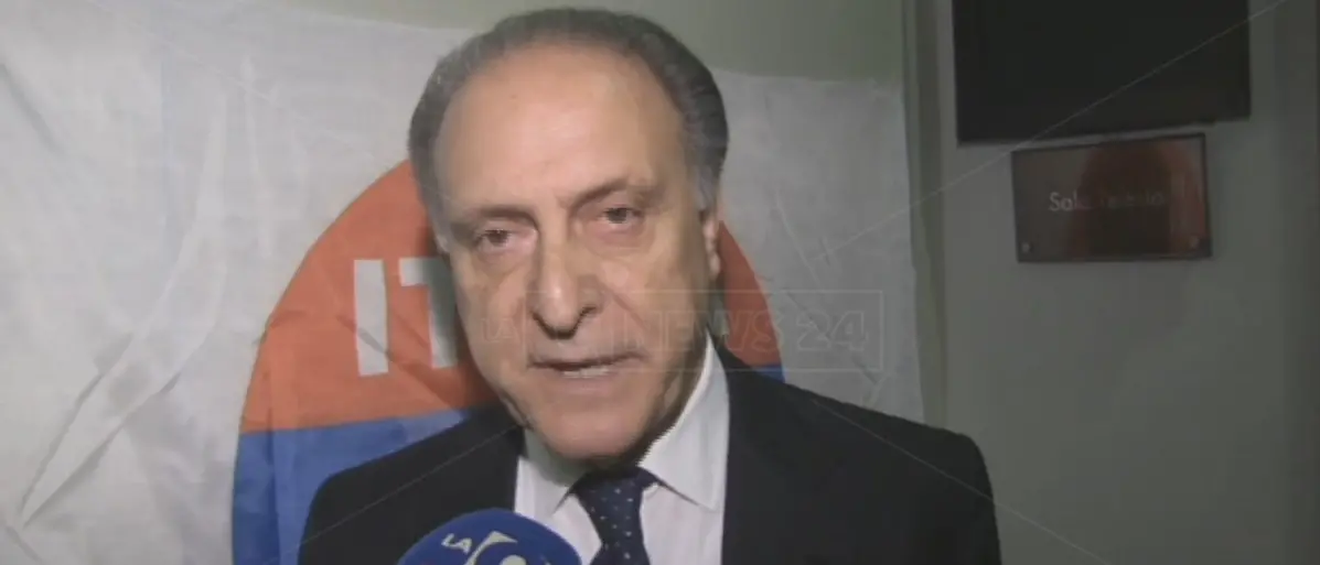 Covid, l'ex numero uno dell'Udc Lorenzo Cesa ricoverato allo Spallanzani