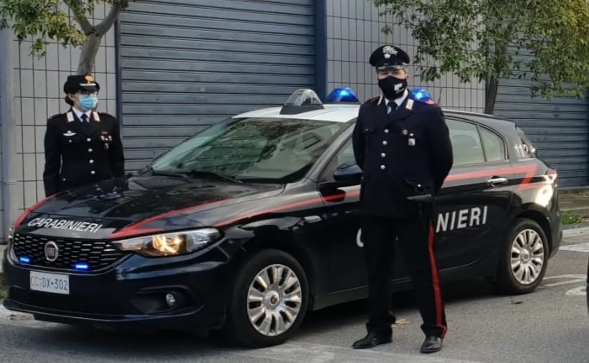 Corigliano-Rossano, in 7 a bere e giocare a carte senza mascherina: multati