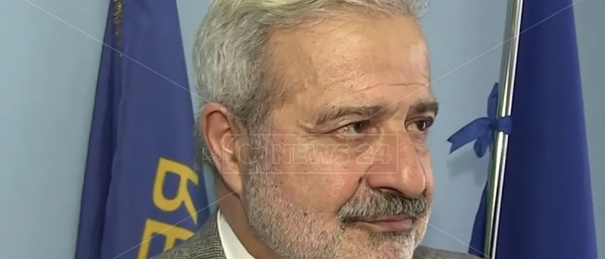 Sanità, Lega a Longo: «Non è solo, continui la sua opera di bonifica»