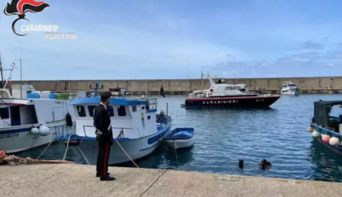 Sequestrato il porto di Bagnara Calabra dopo controlli su fondali e condizioni di lavoro