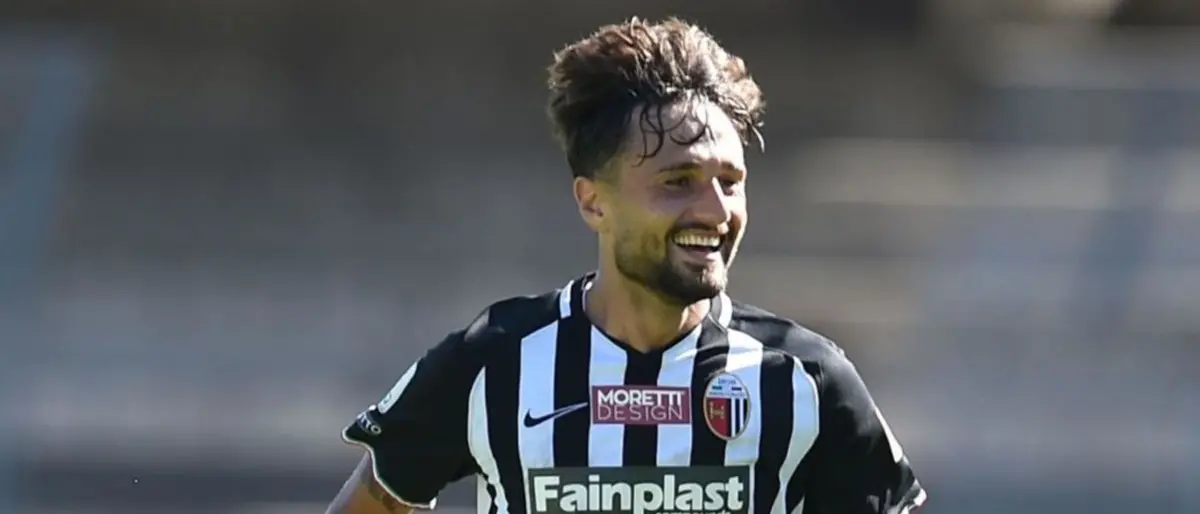 Lega Pro, il Catanzaro espugna Foggia: i giallorossi vincono 2-0