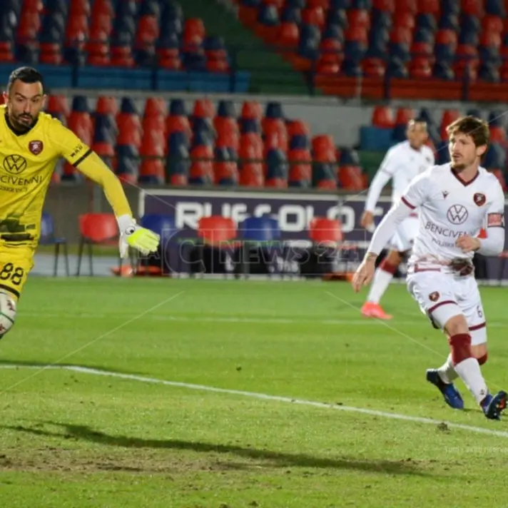 Serie B, pari e patta tra Cosenza e Reggina: finisce 2-2