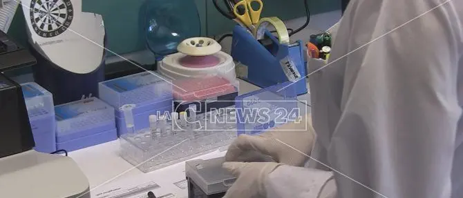 Covid, in Campania trovata una nuova variante: è il primo caso in Italia