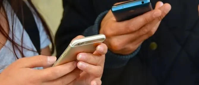 Facebook, multa da 7 milioni dall'Antitrust: «Continua a ingannare gli utenti sull'uso dei dati»