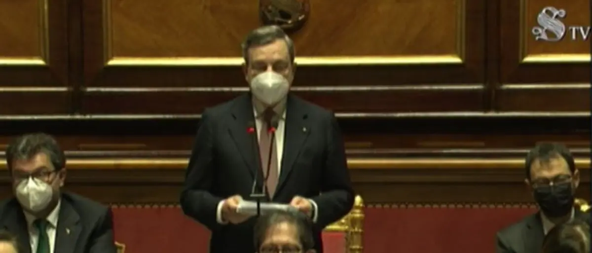 Fiducia in Senato, Draghi: «La prima battaglia è contro la pandemia e per i vaccini»