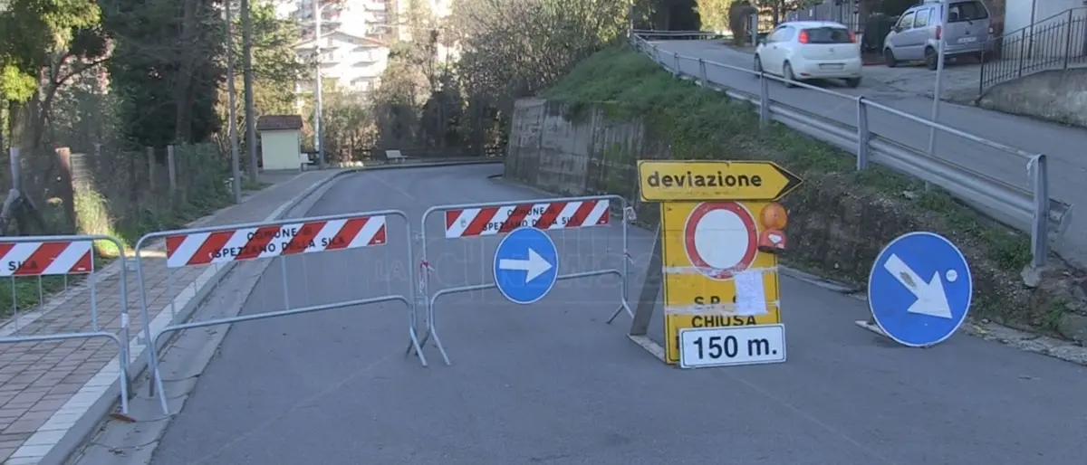 «Strade da terzo mondo e ci offrono la ciclabile», l’ira del comitato Magna Graecia