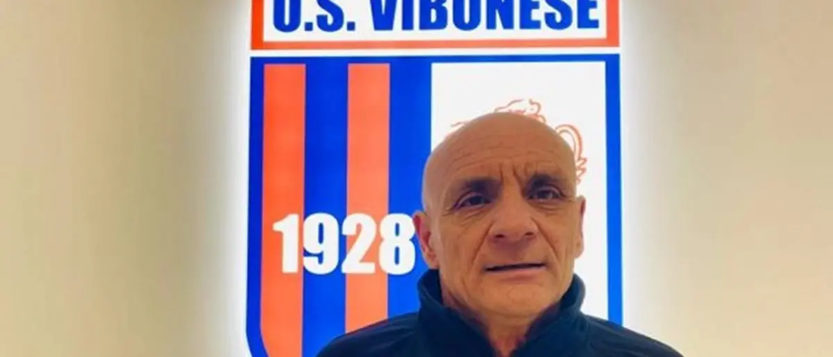 Vibonese, la società annuncia il nome del nuovo allenatore: è Giorgio Roselli