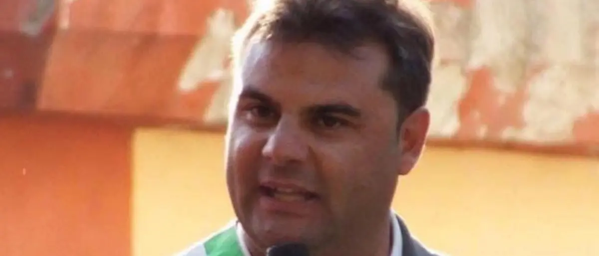 Mendicino, tutto pronto per i vaccini agli over 80: l'annuncio del sindaco