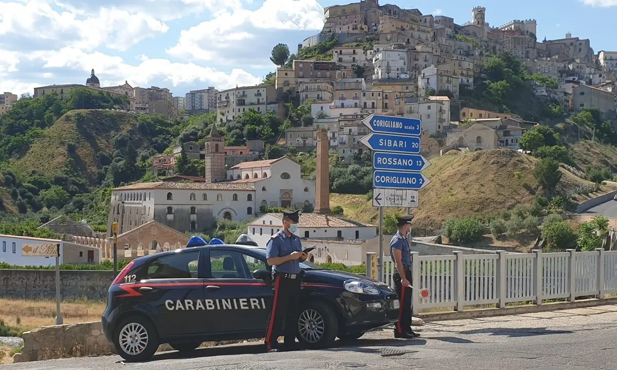 Corigliano, blitz alle case popolari: 5 denunce per occupazione abusiva