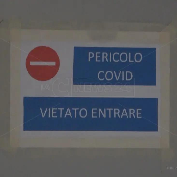 Lamezia, due decessi per Covid. Erano ricoverati a Catanzaro