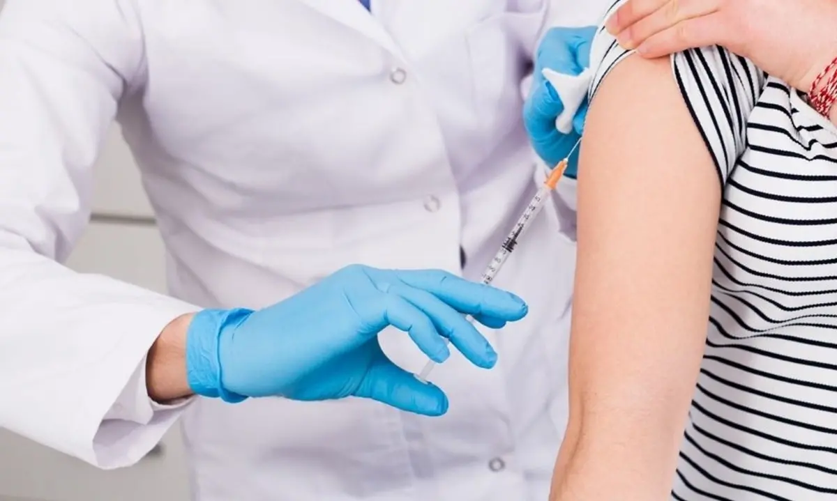 Caos vaccini: a Taurianova l'Asp prima convoca i docenti, poi rinvia tutto «a data da destinarsi»