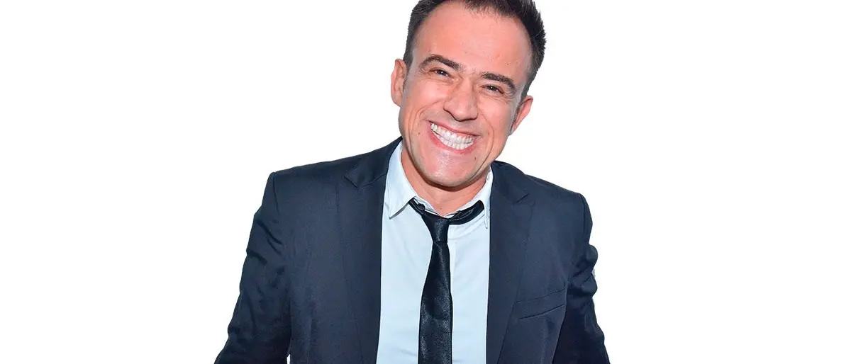 “La vetrina del buonumore”, il vulcanico Gennaro Calabrese approda a LaC Tv