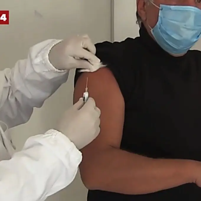 Cetraro, al via la campagna di vaccinazione anti-Covid per gli ultra ottantenni