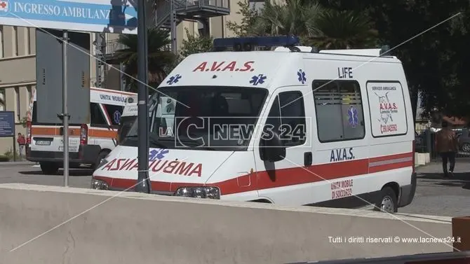 Incidente sul lavoro a Catanzaro, muore 70enne travolto da un ponteggio