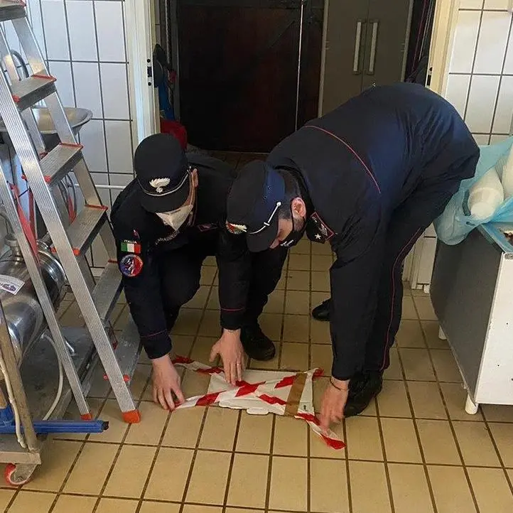 Morano: scaricavano i liquami del caseificio in un canale, scatta il sequestro