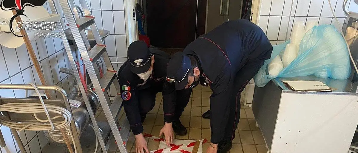 Morano: scaricavano i liquami del caseificio in un canale, scatta il sequestro