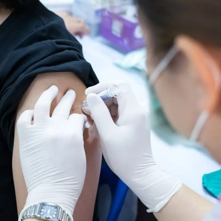 Cosenza, iniziata la vaccinazione per le categorie fragili in cura all’ospedale