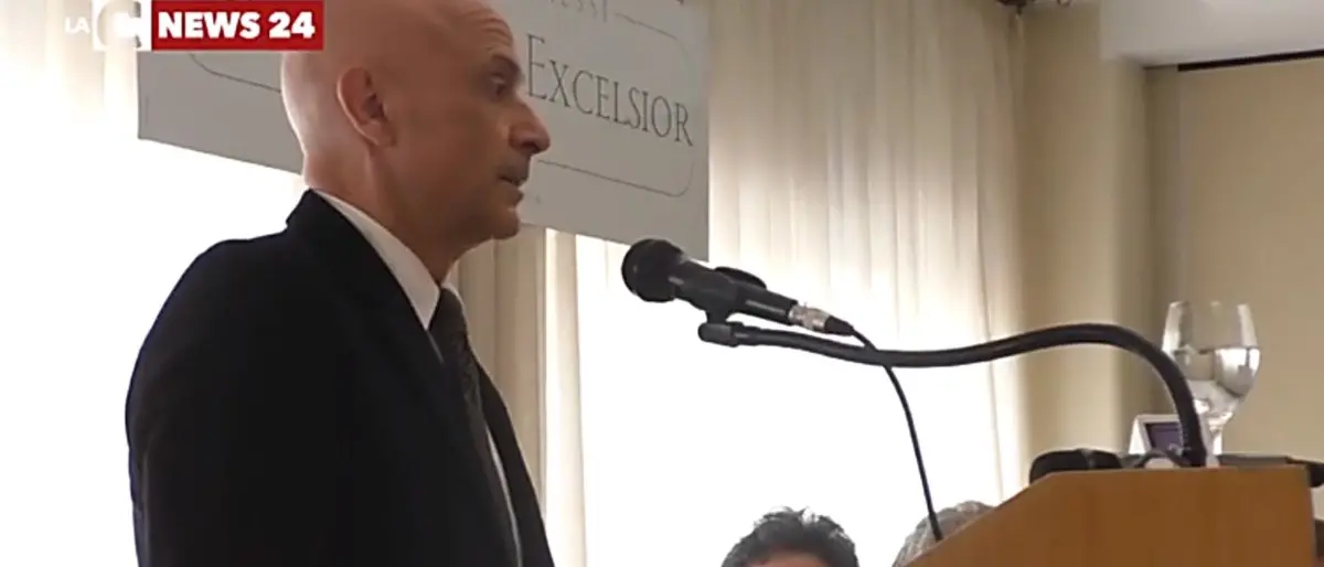 Questione di intelligence: Marco Minniti lascia le beghe romane per occuparsi di Medioriente