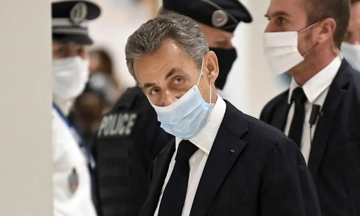 L'ex presidente francese Sarkozy condannato a 3 anni per corruzione e traffico d'influenze