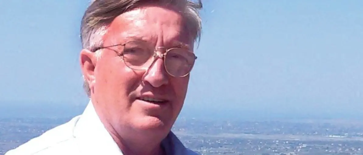 Sbarcò dall’Albania in Puglia 30 anni fa, oggi è un medico contro il Covid: «Scelsi di restare»