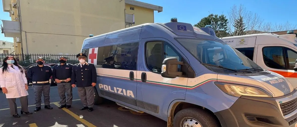 Vaccini Covid, a Crotone al via la somministrazione alle forze dell'ordine