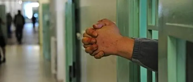 Vaccini Covid in carcere, il ministro Cartabia: «Campagna partita, ora procedere veloci»