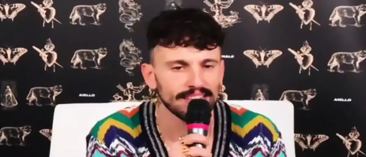 Sanremo 2021, l'amore per Rino Gaetano e il Cosenza nel cuore: Aiello si racconta