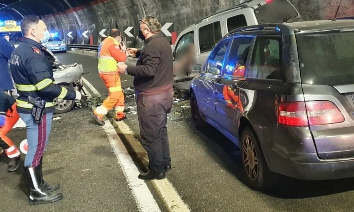 Grave incidente tra Paola e Cosenza, muore 48enne: la figlia di 10 anni è grave