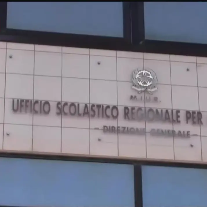 Inchiesta Diacono, dirigente Ufficio scolastico regionale Calvosa sollevata da incarico