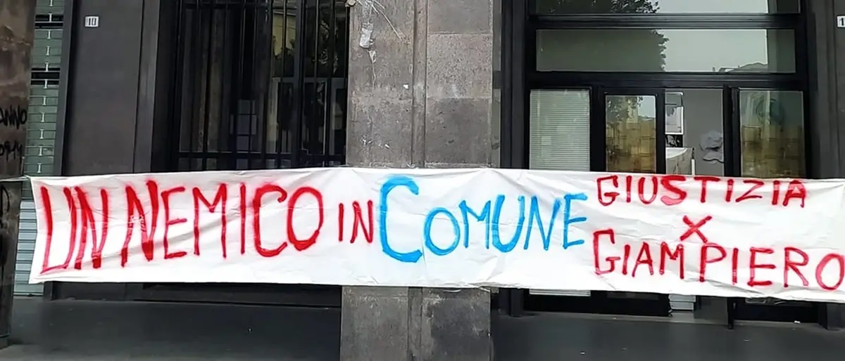 Cosenza, con la moto sulle barriere: è polemica sulle responsabilità dell'impatto fatale