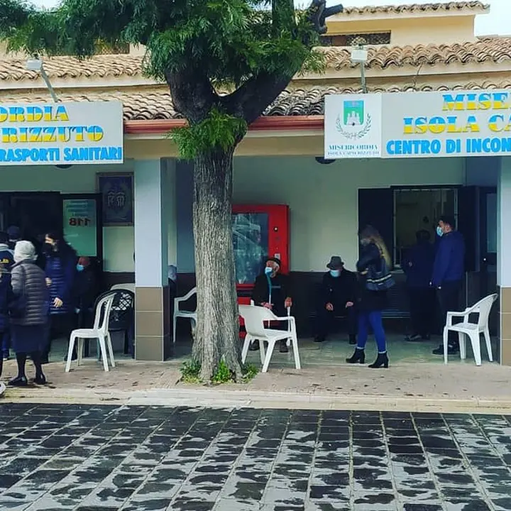 Covid, anche a Isola Capo Rizzuto partono le vaccinazioni per gli over 80