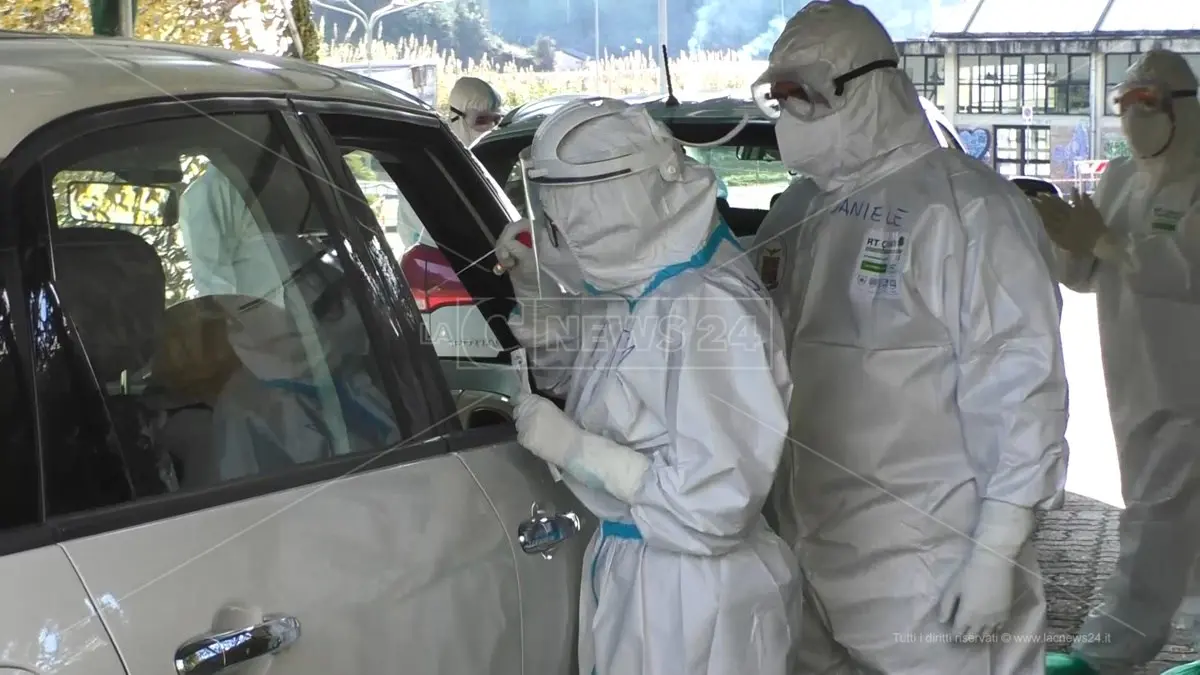 Covid, boom di contagi nel Vibonese: 133 nuovi casi. A Catanzaro 28