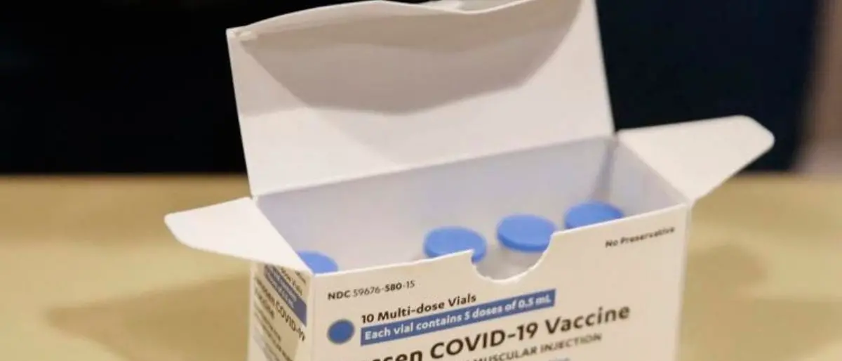 Covid, l'Ema dà il via libera al vaccino Johnson & Johnson