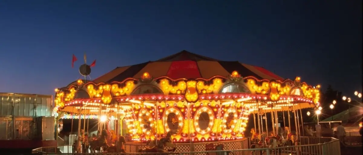 Covid, giostrai in protesta a Catanzaro: «Attrazioni sicure, fateci lavorare»