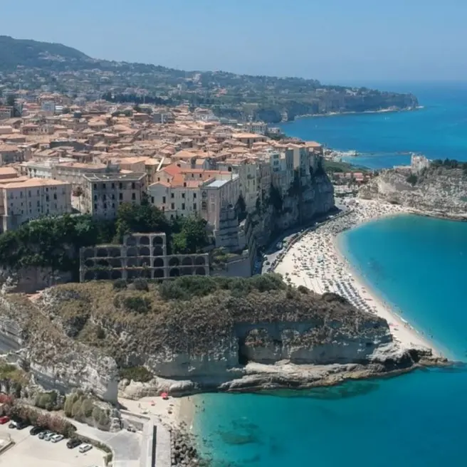 Rush finale per eleggere Tropea borgo più bello d'Italia: «Tutta la Calabria ci sostenga»